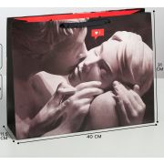 Пакет подарочный ламинированный горизонтальный, упаковка, «Love», L 40 х 31 х 11,5 см 4725254